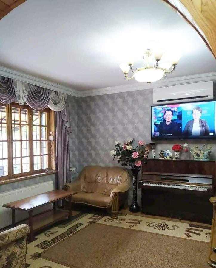Villa In Tbilisi Bagian luar foto